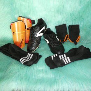 Lot of soccer gear Athletic Works Triple Trak
